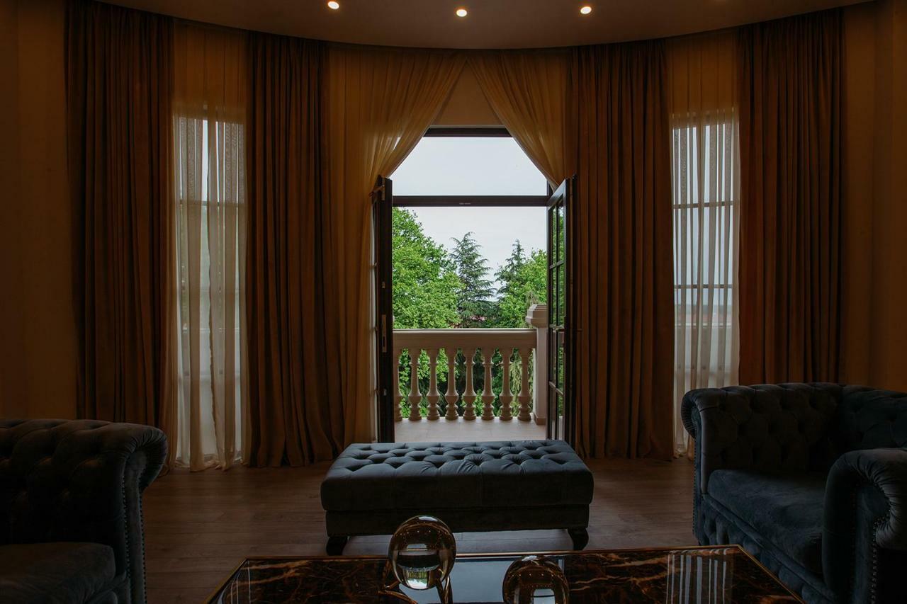 Leto Boutique Hotel Zugdidi Ngoại thất bức ảnh