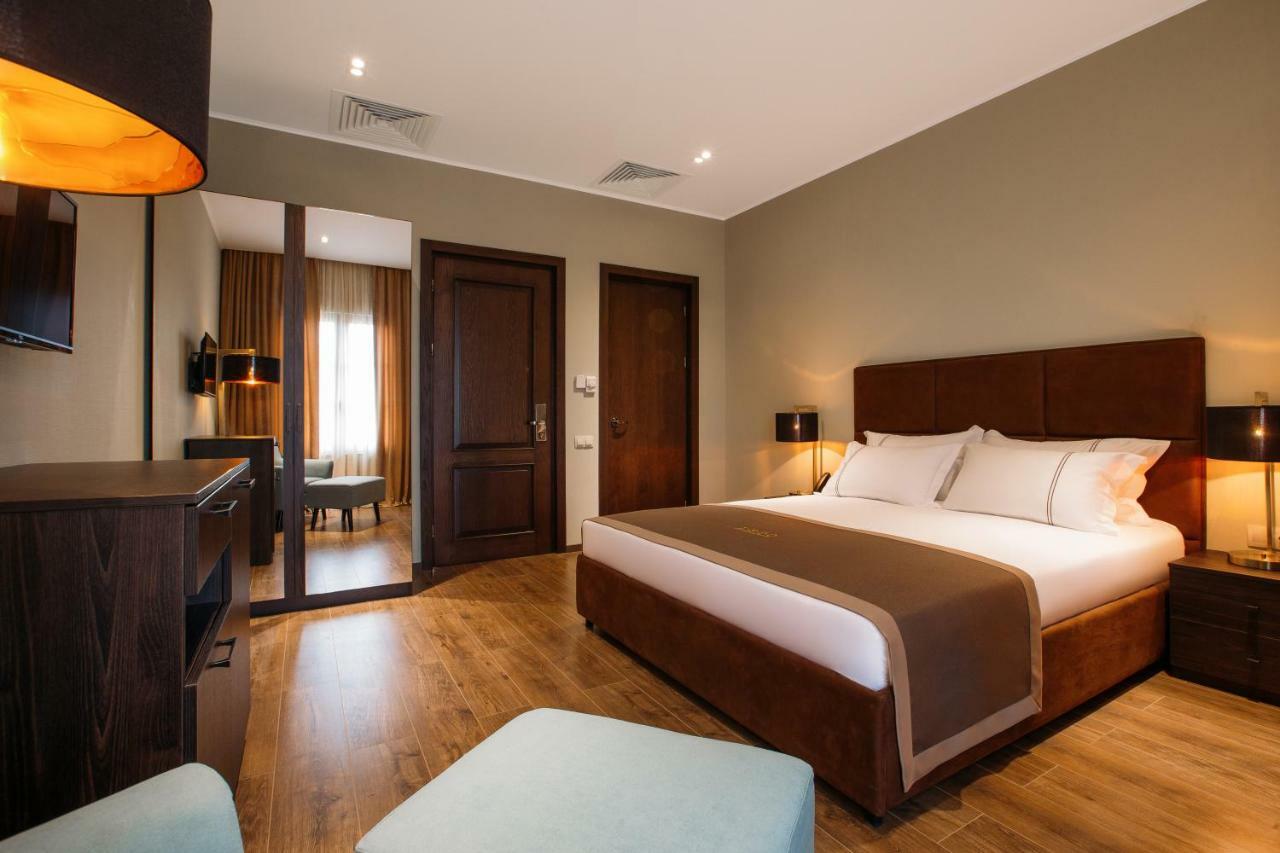 Leto Boutique Hotel Zugdidi Ngoại thất bức ảnh